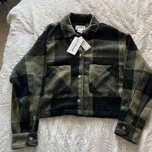 NWT the republic cropped plaid jacket size medium